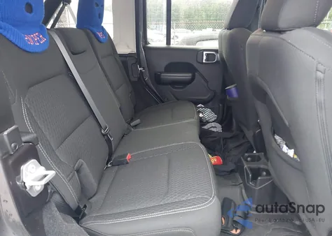 2021 Jeep Wrangler Unlimited Sport z USA, uszkodzony, nr VIN 1C4HJXDN5MW549839